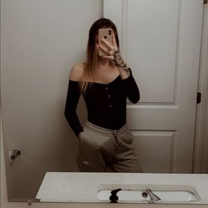 Meet your Posher, Taiya